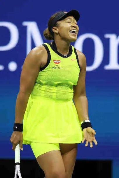 Jinnianhui-包含阿扎伦卡爆冷击败美国队，突破纪录引爆全场！的词条